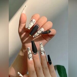 Coffin/Bellerina Shaped Press-On Nails